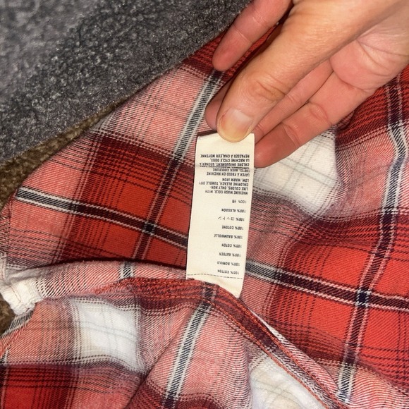 Abercrombie Kids Red Plaid Flannel Button Down Shirt XL 14/16 Long Sleeve Cotton - Picture 6 of 6